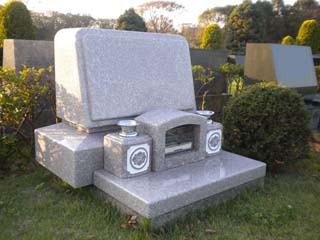 藤沢市大庭台墓園の墓石その14