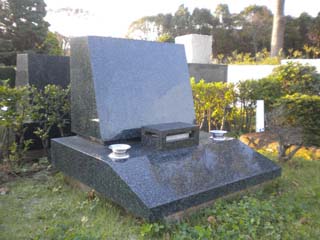 藤沢市大庭台墓園の墓石その34