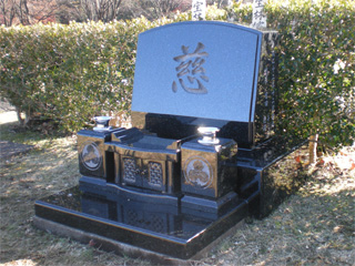 横須賀市営墓地公園の墓石写真その5